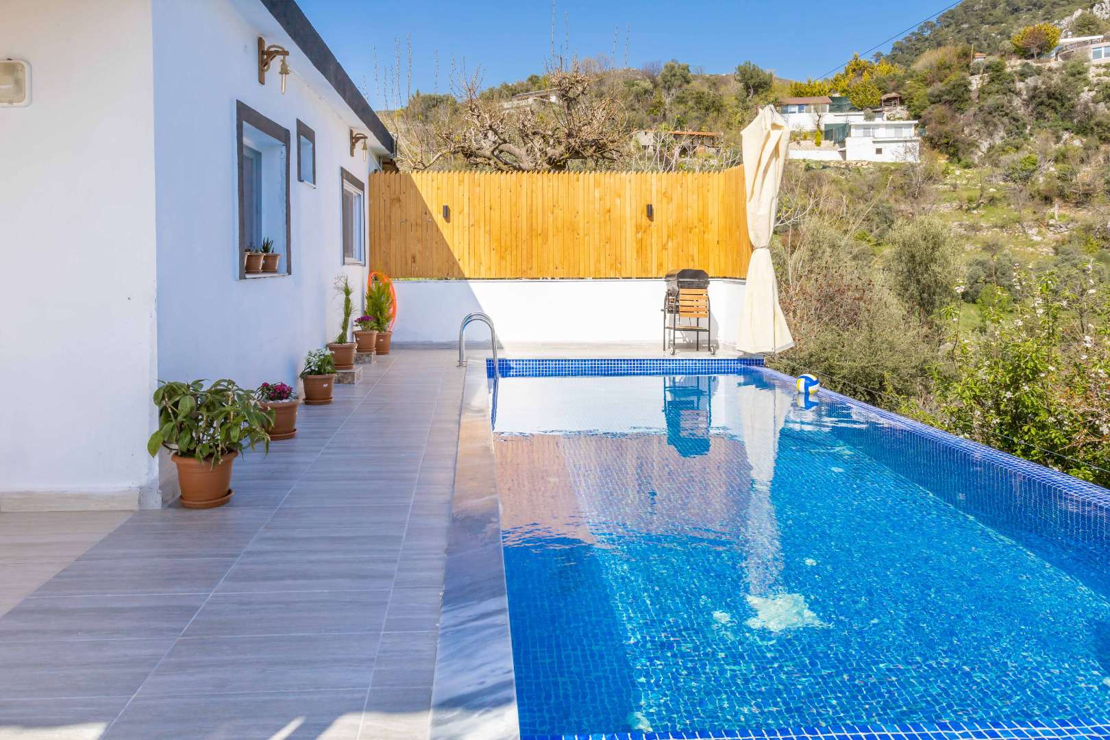 Villa Selvi, Kalkan İslamlar Bölgesinde 2 Kişilik Kiralık Villa