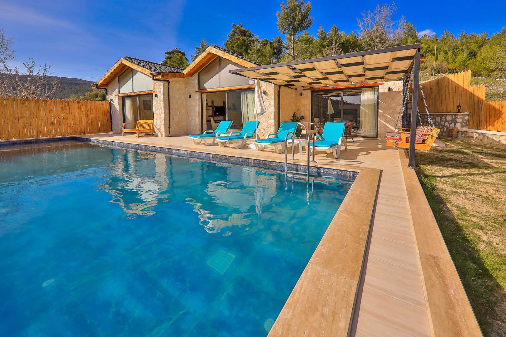 Villa Dargaz, Kaş Kaş Bölgesinde 4 Kişilik Kiralık Villa