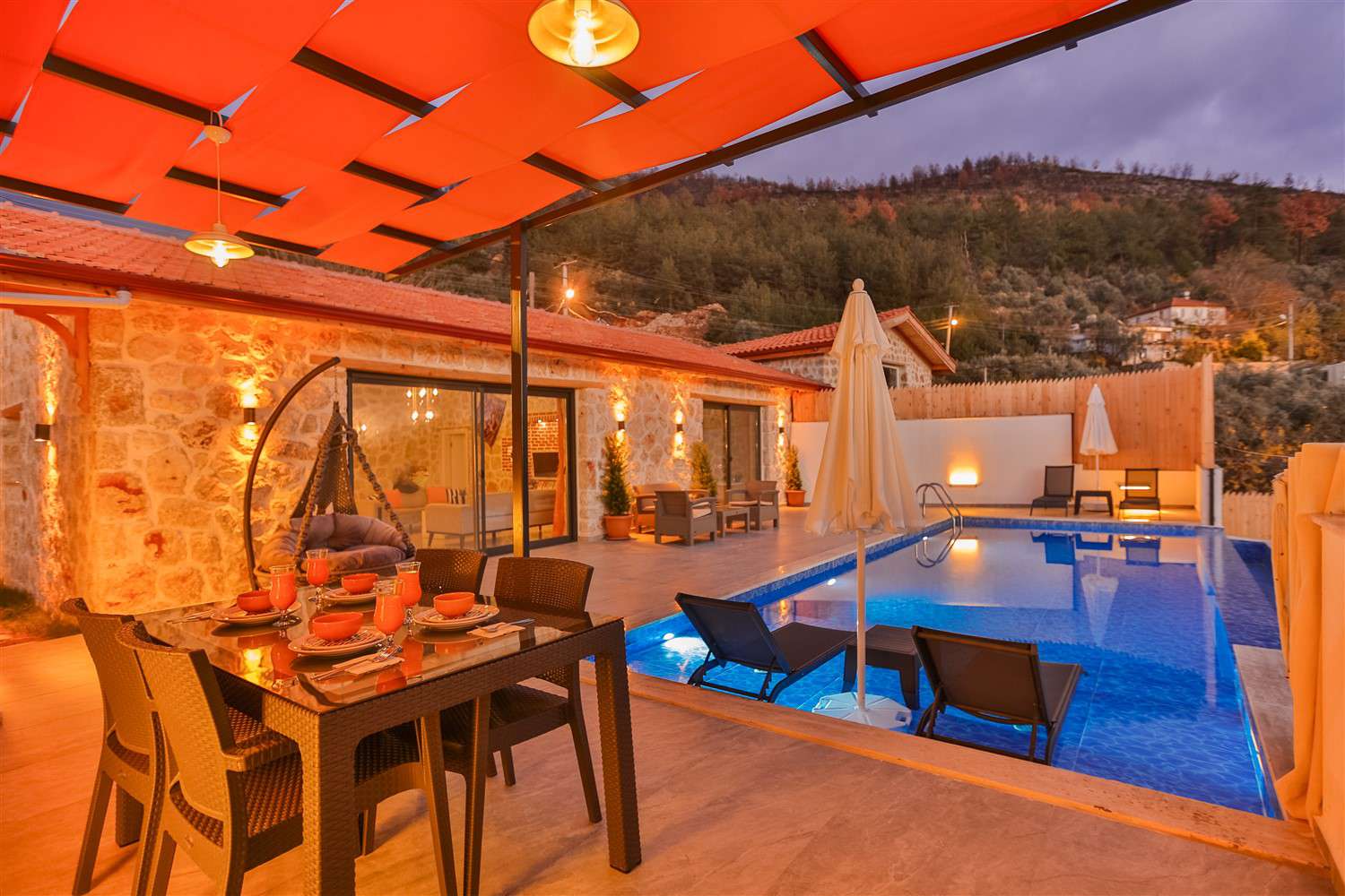 Villa Yaman, Kalkan Üzümlü Bölgesinde 2 Kişilik Kiralık Villa