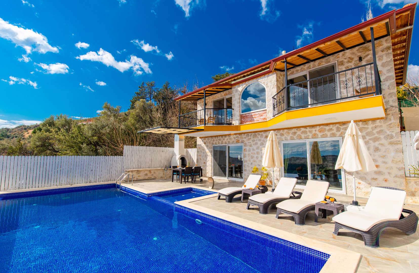Villa Sıla, Kalkan İslamlar Bölgesinde 4 Kişilik Kiralık Villa