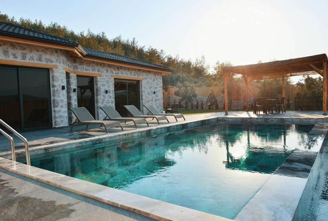 Villa Zeytin, Fethiye Seydikemer Bölgesinde 4 Kişilik Kiralık Villa