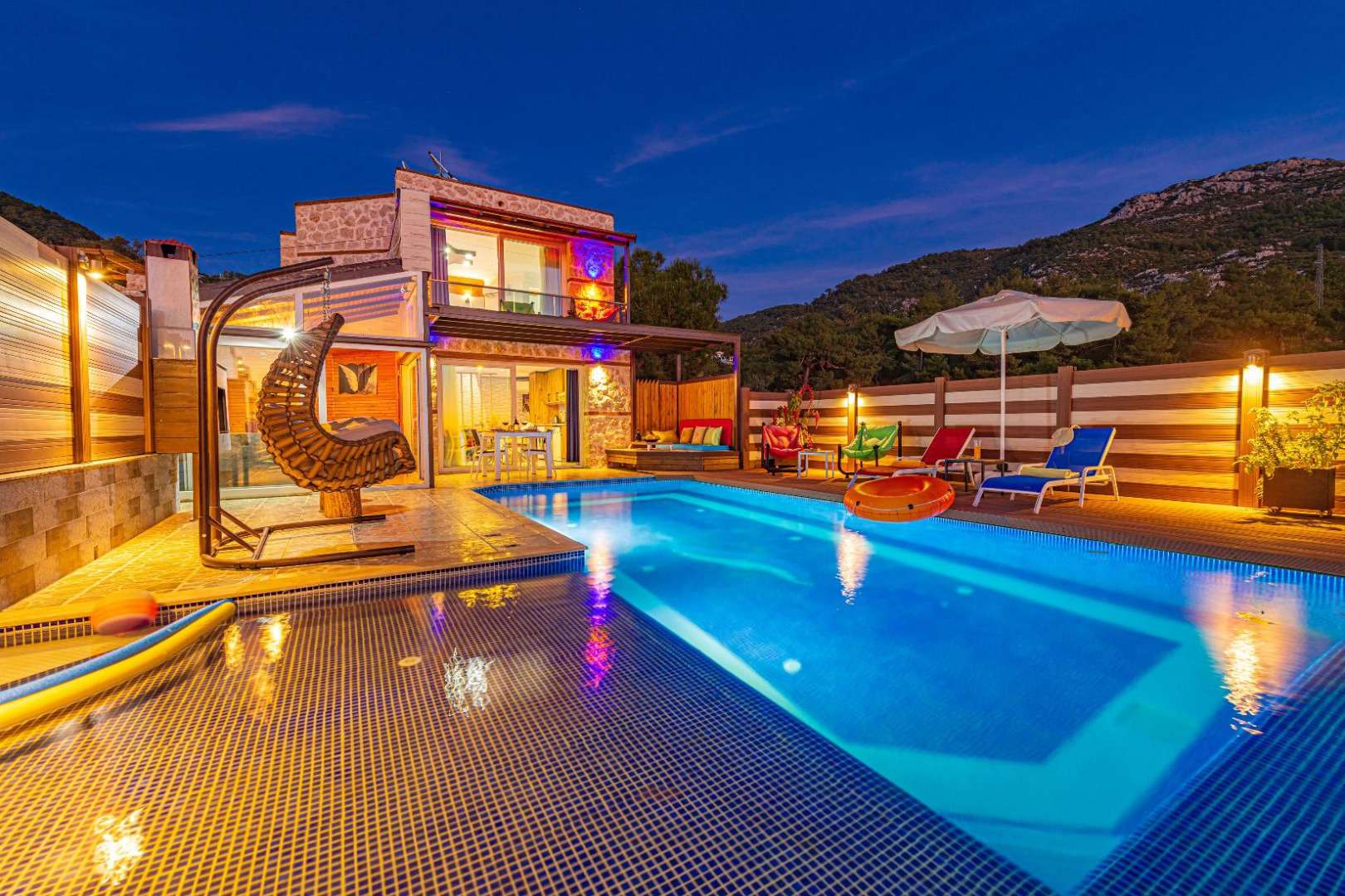 Villa Mert, Kalkan İslamlar Bölgesinde 2 Kişilik Kiralık Villa