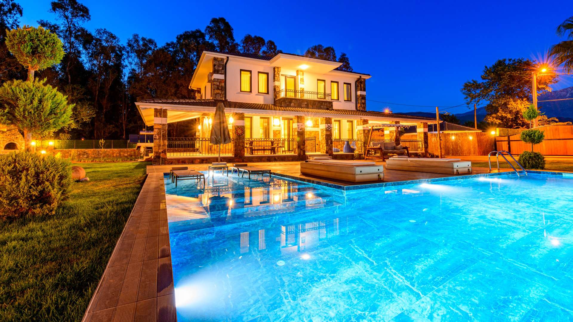Villa Şato Ocalyphtüs, Fethiye Kayaköy Bölgesinde 10 Kişilik Kiralık Villa