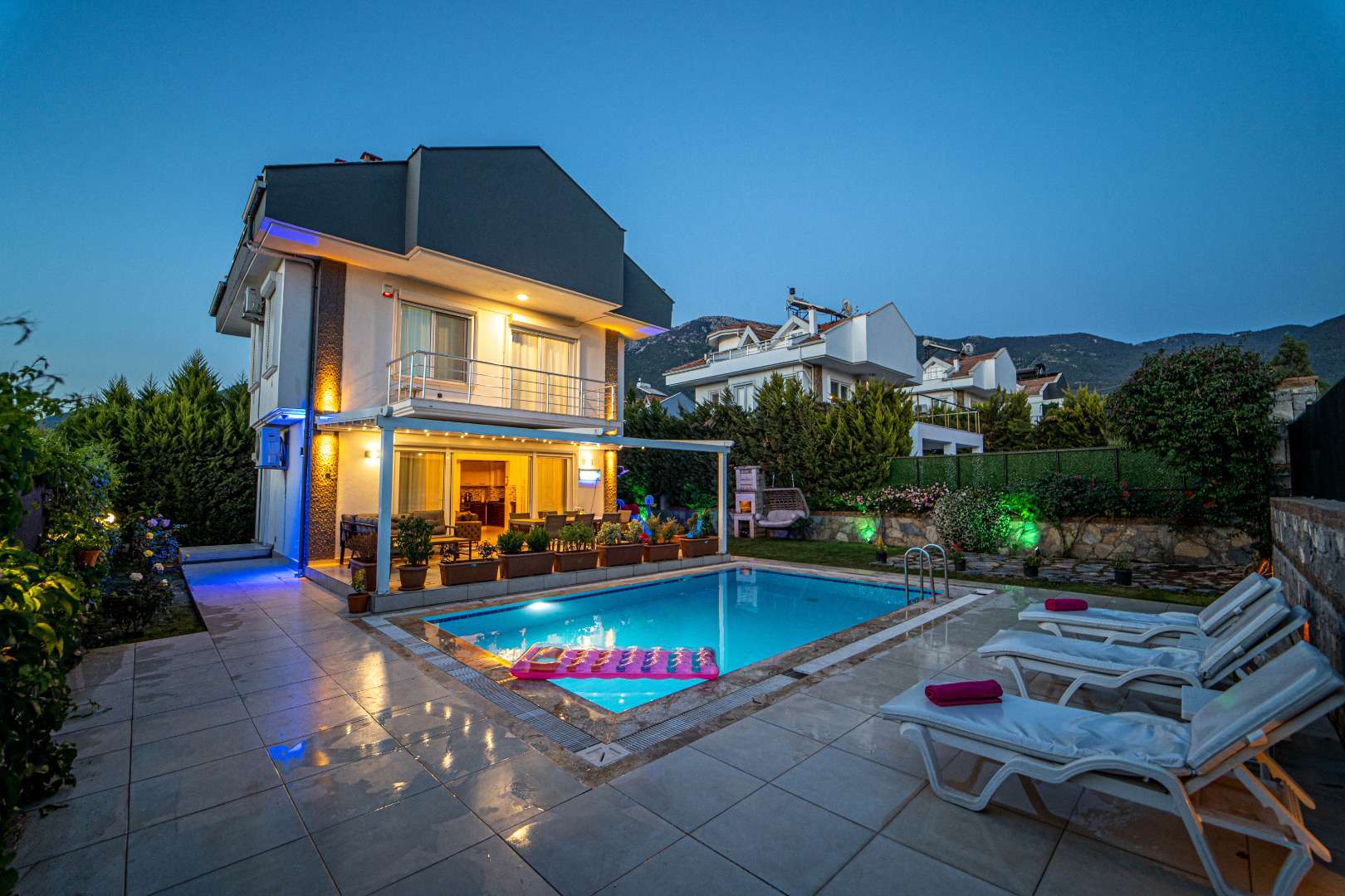 Villa Dilek, Fethiye Hisarönü Bölgesinde 6 Kişilik Kiralık Villa
