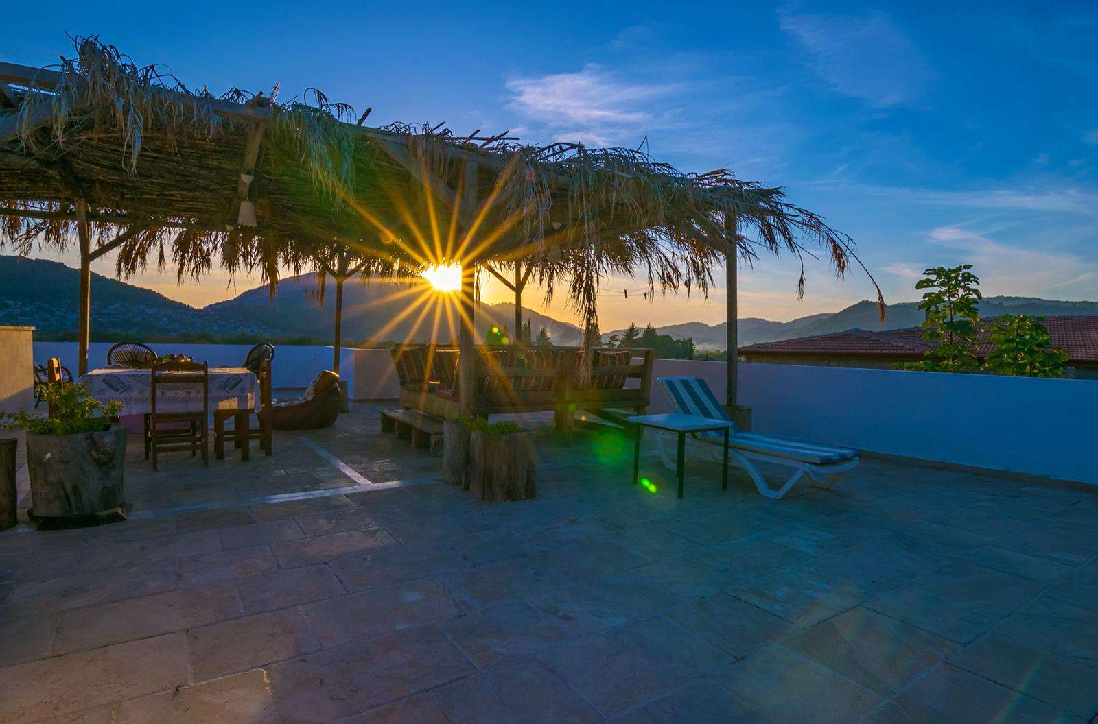 Villa Beşkaza, Fethiye Kayaköy Bölgesinde 4 Kişilik Kiralık Villa