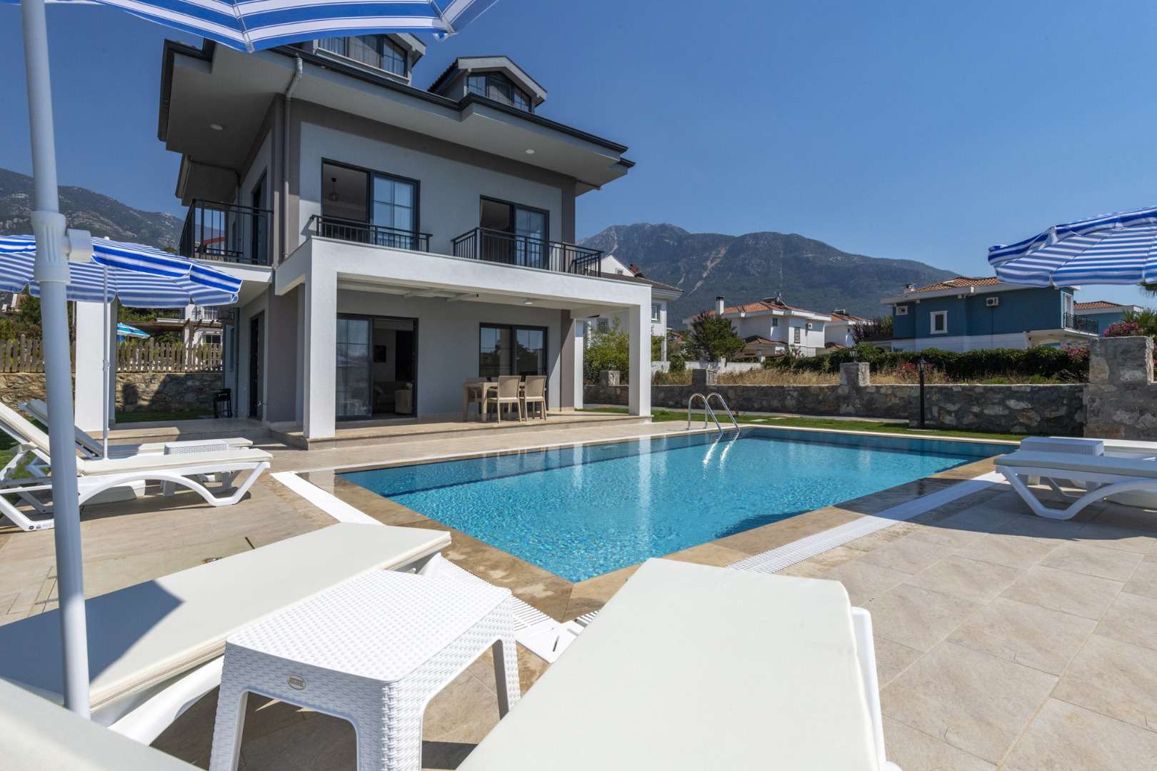 Villa Sera 2, Fethiye Hisarönü Bölgesinde 8 Kişilik Kiralık Villa