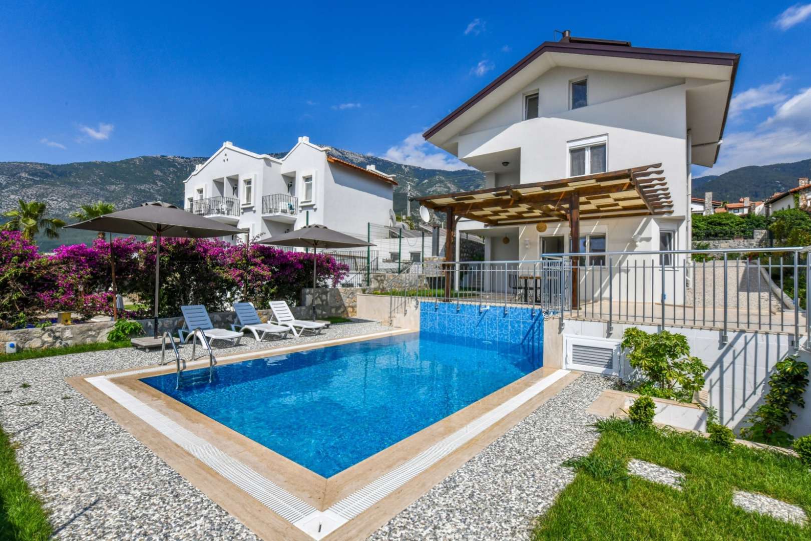 Villa Bali, Fethiye Ovacık Bölgesinde 8 Kişilik Kiralık Villa