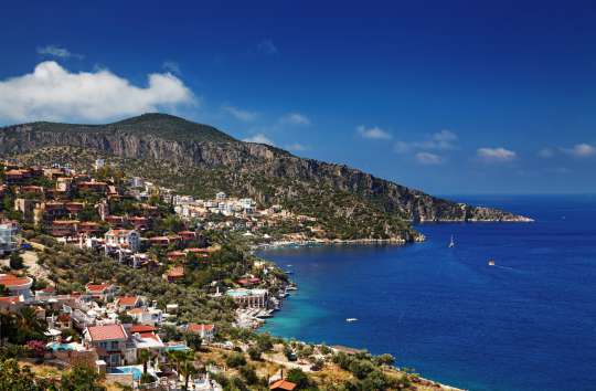 Kalkan Nerede ve Kalkan’a Nasıl Gidilir?