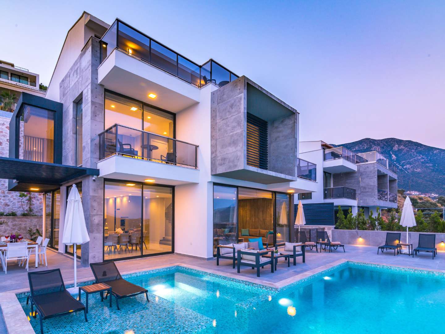 Villa İnstyle, Kalkan Kalamar Bölgesinde 8 Kişilik Kiralık Villa